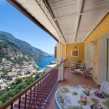 Casa Le Terrazze Apartment *