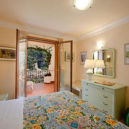 Casa Le Terrazze Apartment *